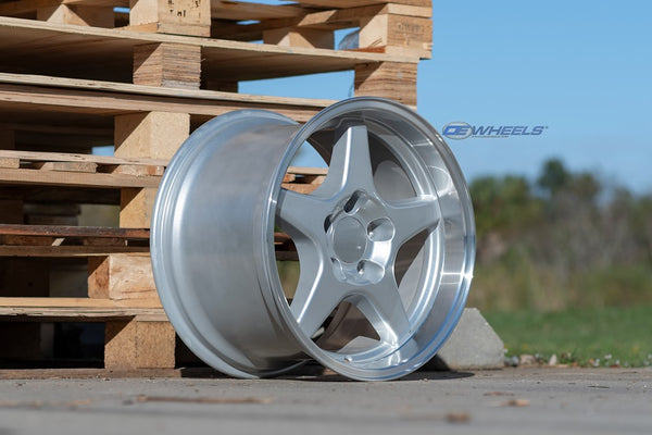 OE Wheels CV01 Aluminum Wheel (MPN: CV01-17110-5475-50SM)