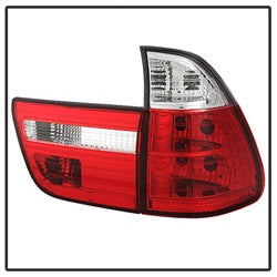 Spyder Automotive Tail Light Assembly (MPN: 5000835)