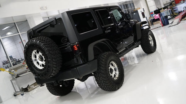Recon Jeep Wrangler LED Tail Light Assembly (MPN: 264234CL)