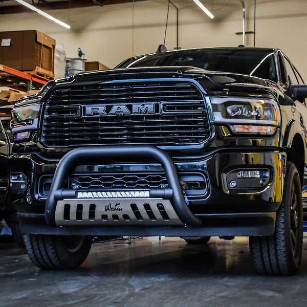 Westin Ultimate LED Bull Bar (MPN: 32-4025L)