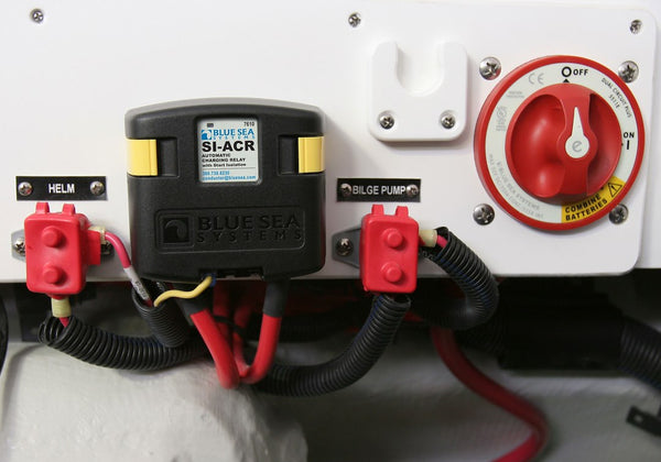 Battery disconnect switch with automatic charging relay (MPN: 7650-BSS)