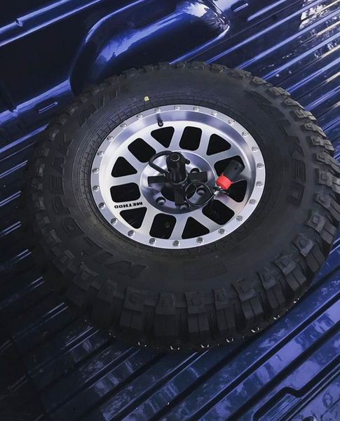 WILCO Off-Road Spare Tire Carrier (MPN: UBM3030)