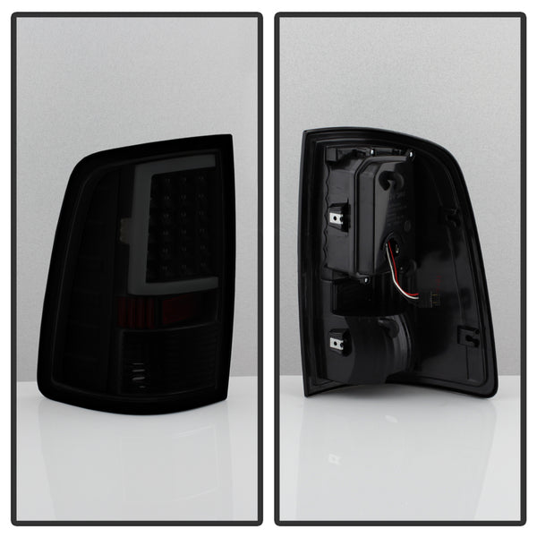 Xtune Tail Light Assembly (MPN: 9038488)