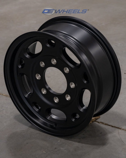 OE Wheels CV82 Aluminum Wheel (MPN: CV82-16065-8650-28B1)