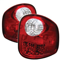 Spyder Automotive Tail Light Assembly (MPN: 5003423)