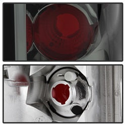 Spyder Automotive Tail Light Assembly (MPN: 5001139)