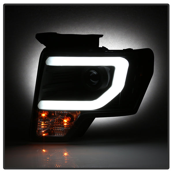 Spyder Automotive Headlight Assembly (MPN: 5077592)