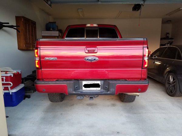 Recon Tail Light Assembly (MPN: 264368RD)