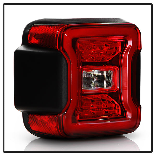 Xtune Tail Light Assembly (MPN: 9052033)