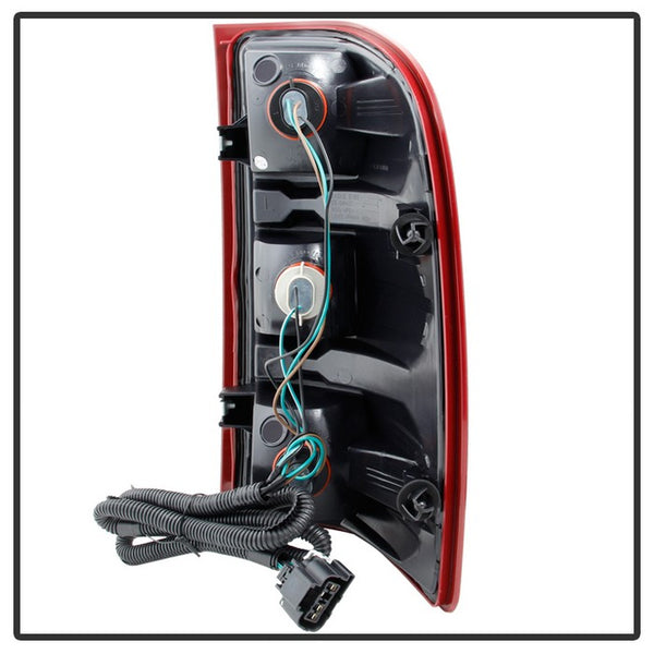 Xtune Tail Light Assembly (MPN: 9033087)
