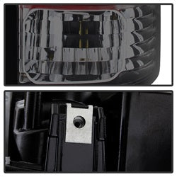 Spyder Automotive Tail Light Assembly (MPN: 5001382)
