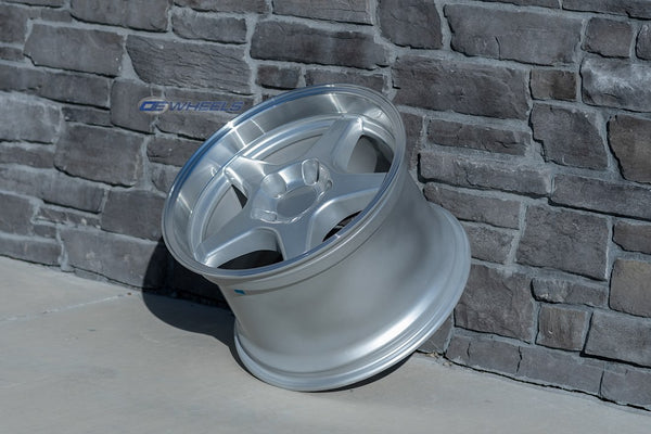 OE Wheels CV01 Aluminum Wheel (MPN: CV01-17095-5475-56SM)