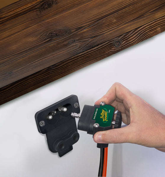 Trolling Motor Power Plug by Battery Tender (MPN: 027-0004-KIT)