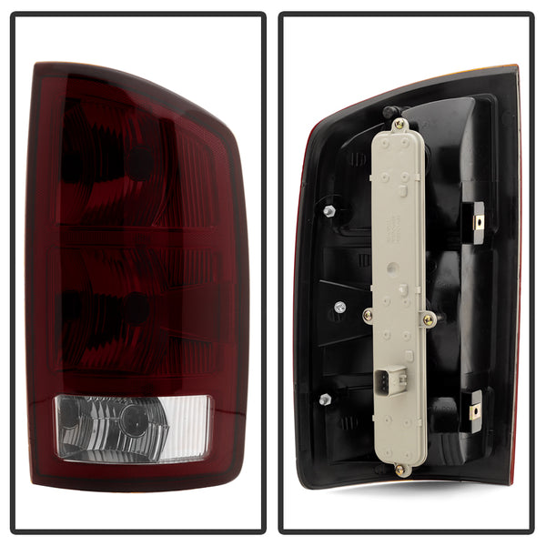 Spyder Auto Group Tail Light Assembly (MPN: 9033551)