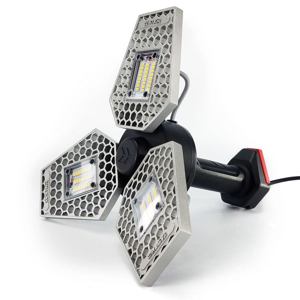 STKR Concepts TRiLIGHT Shop Light (MPN: 00177)
