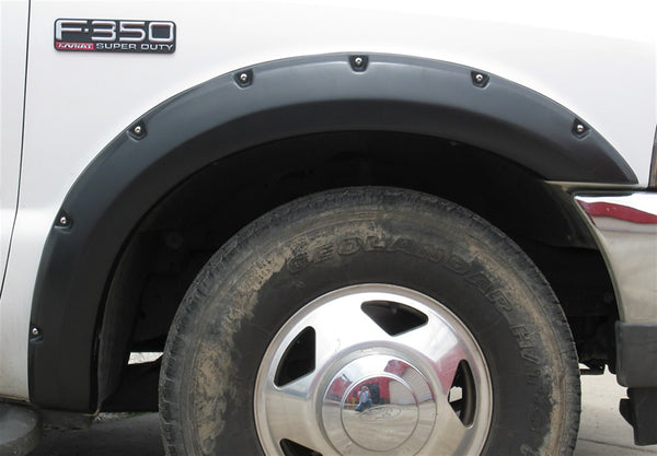 Lund Fender Flare RX-Rivet Style (MPN: RX311TB)
