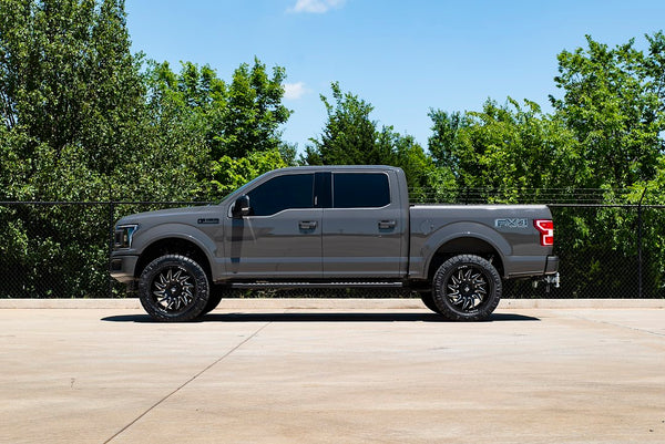 Fuel Off Road Saber D744 Wheel (MPN: D7442090B450)