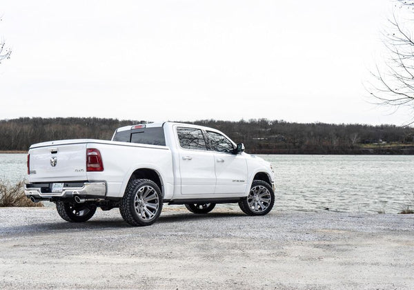 Superlift Leveling Kit Suspension (MPN: 40041)