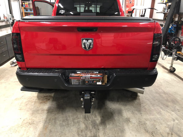Recon Tail Light Assembly (MPN: 264369BK)