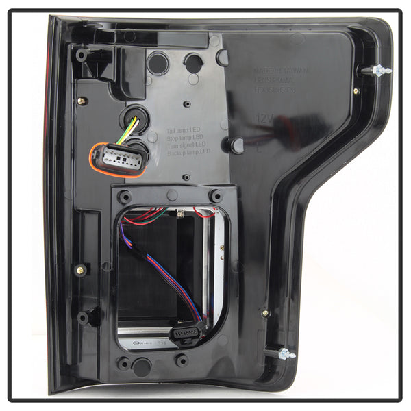Spyder Automotive Tail Light Assembly (MPN: 5085320)