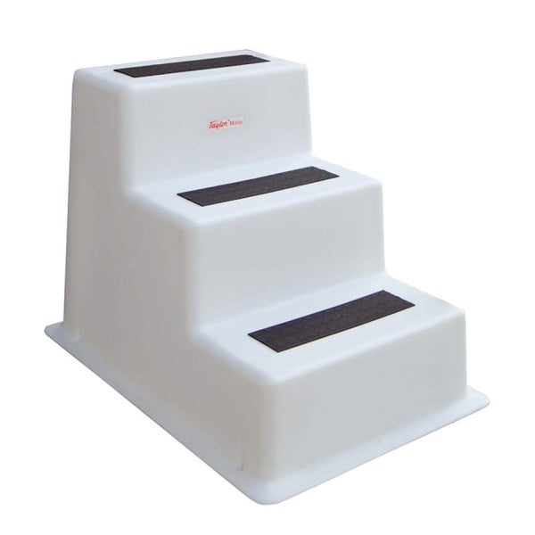 Taylor Made Dock Step (MPN: 47300)
