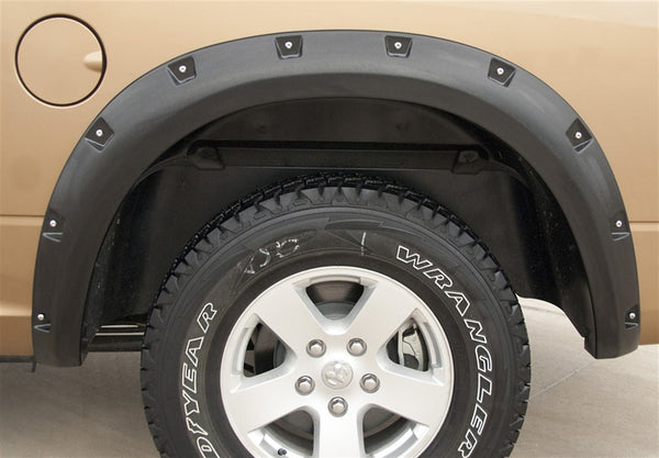 Lund Fender Flare RX-Rivet Style (MPN: RX204TB)