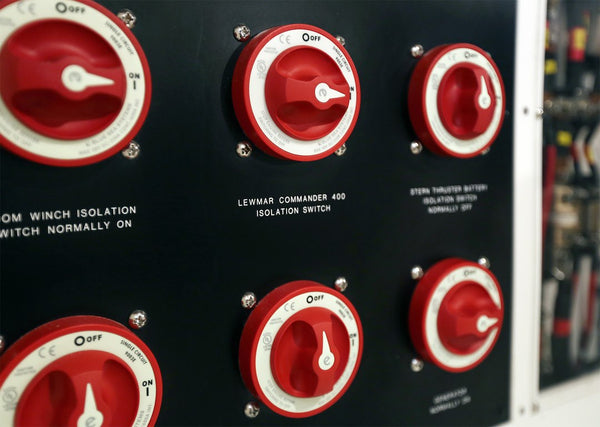 Battery selector switch E-Series (MPN: 9001E-BSS)