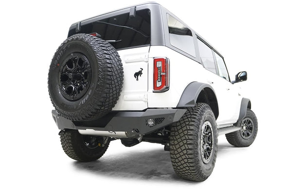 Fab Fours Standard Rear Bumper (MPN: FB21-Y5252-B)