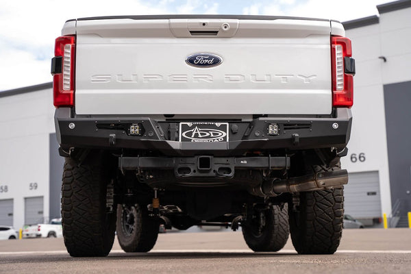 Bomber Rear Bumper for Ford F-250/F-350 (MPN: R810141090103)