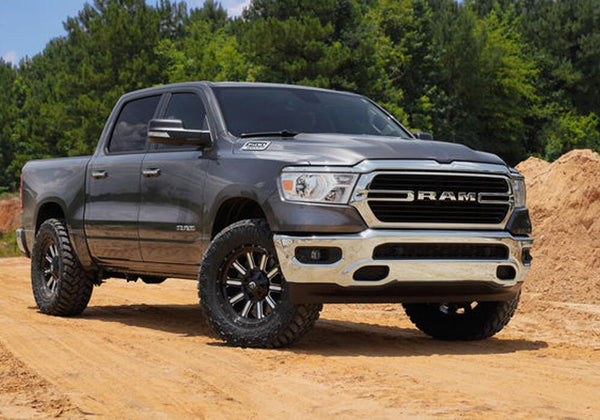 Superlift Leveling Kit Suspension (MPN: 40041)
