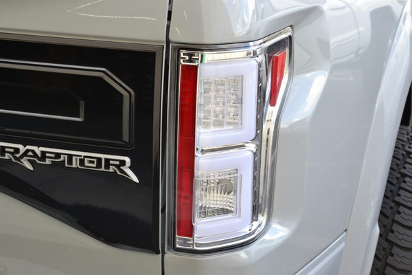 Recon Accessories Tail Light Assembly (MPN: 264268CL)