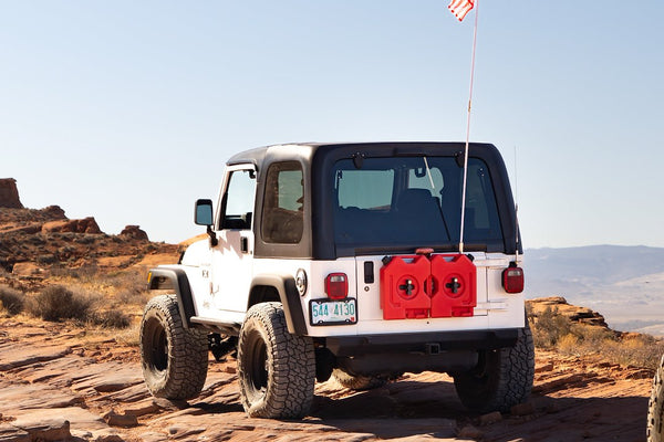 DV8 Offroad Hard Top (MPN: HT96SB22)
