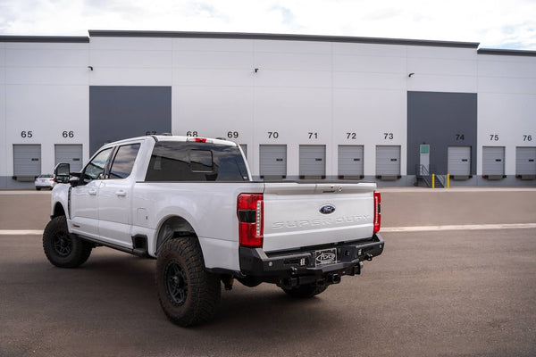 Bomber Rear Bumper for Ford F-250/F-350 (MPN: R810141090103)
