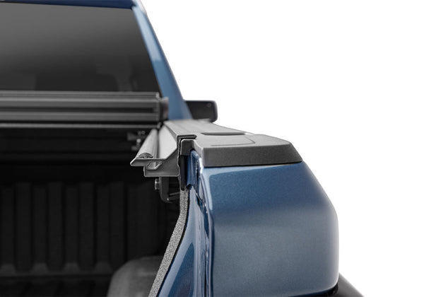 UnderCover Hard Folding Tonneau Cover (MPN: SL14018)
