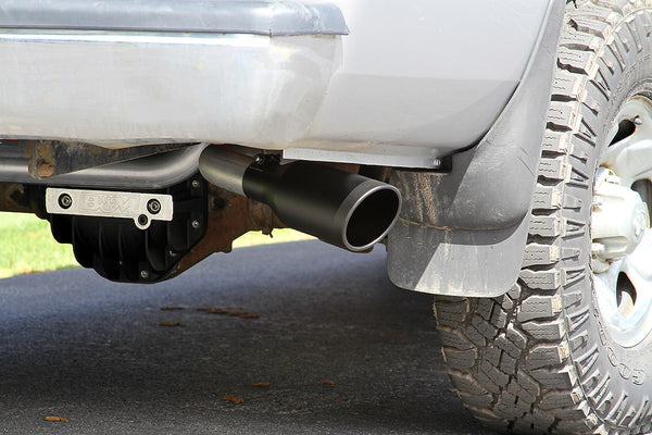 Flowmaster Exhaust System Kit (MPN: 717946)