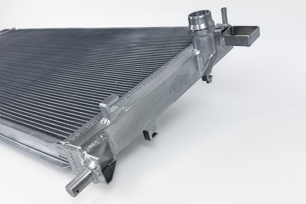 CSF Cooling Aluminum Radiator (MPN: 8228)