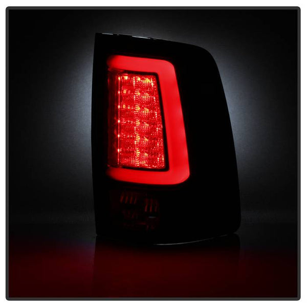 Spyder Automotive Tail Light Assembly (MPN: 5084033)