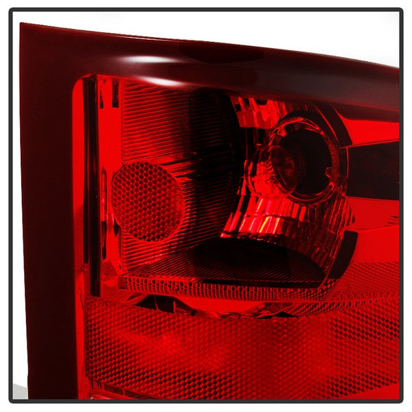 Xtune Tail Light Assembly (MPN: 9033094)