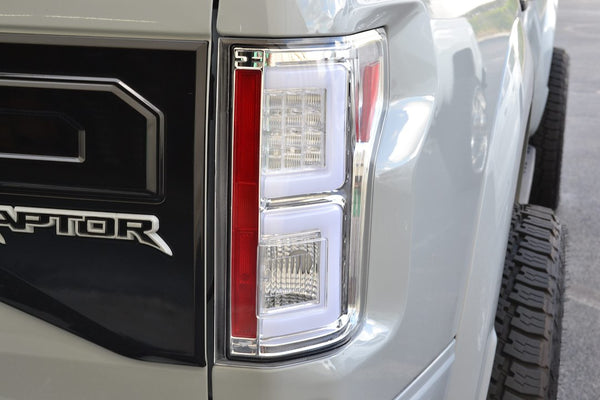 Recon Accessories Tail Light Assembly (MPN: 264268CL)