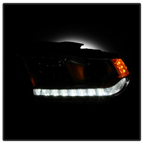 Xtune Headlight Assembly (MPN: 9049804)