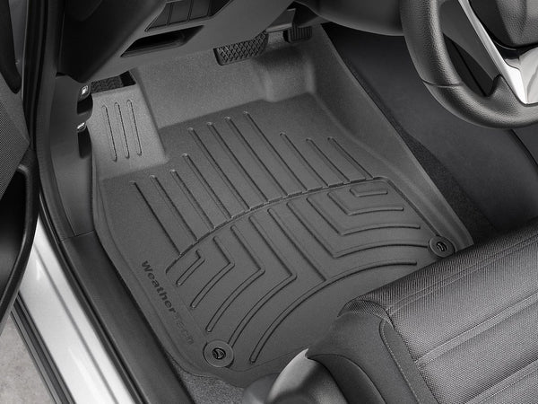 Weathertech Floor Liner HP (MPN: 4411101IM)