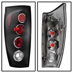 Spyder Automotive Tail Light Assembly (MPN: 5001108)