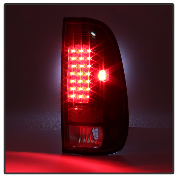 Spyder Auto Group Tail Light Assembly (MPN: 5012937)
