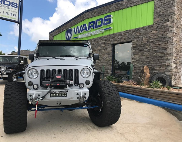 Road Armor Stubby Bumper (MPN: 509R0B)