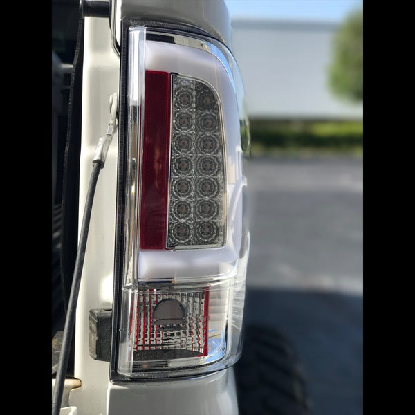 RECON Tail Light Assembly (MPN: 264293CL)