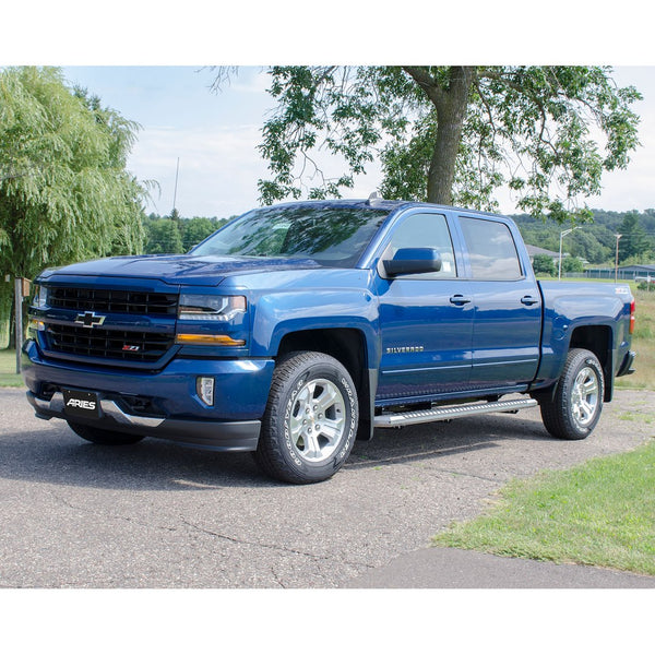 Aries AdvantEDGE Running Board With Step Pads (MPN: 2555002)