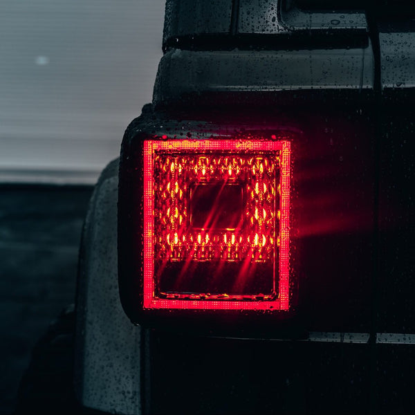 Recon Tail Light Assembly (MPN: 264237BK)