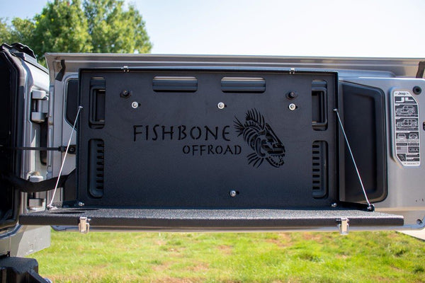 Fishbone Offroad Tailgate Table (MPN: FB25220)