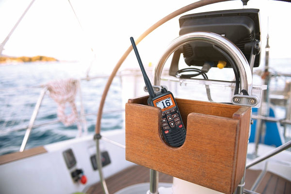 Standard Horizon VHF Radio HX210 (MPN: HX210)