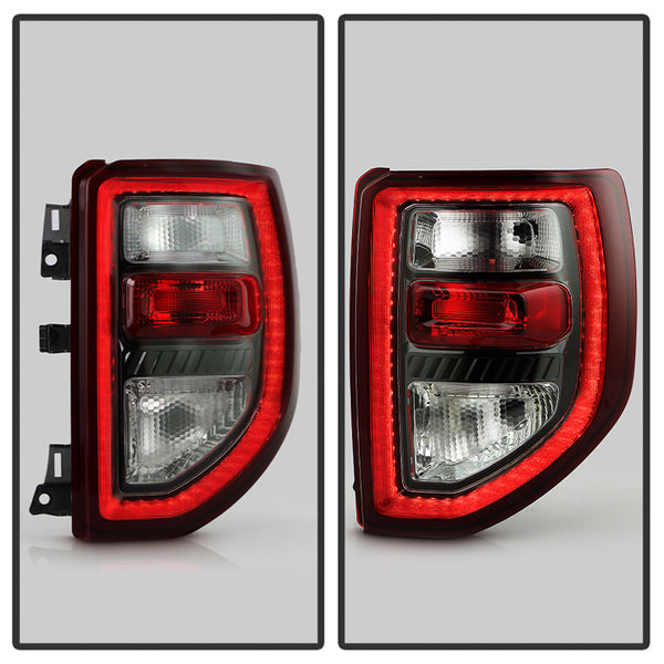 Xtune Tail Light Assembly (MPN: 9957772)